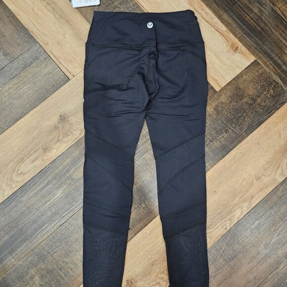 Brand new Ladies Roxy leggings - Picture 2 of 7